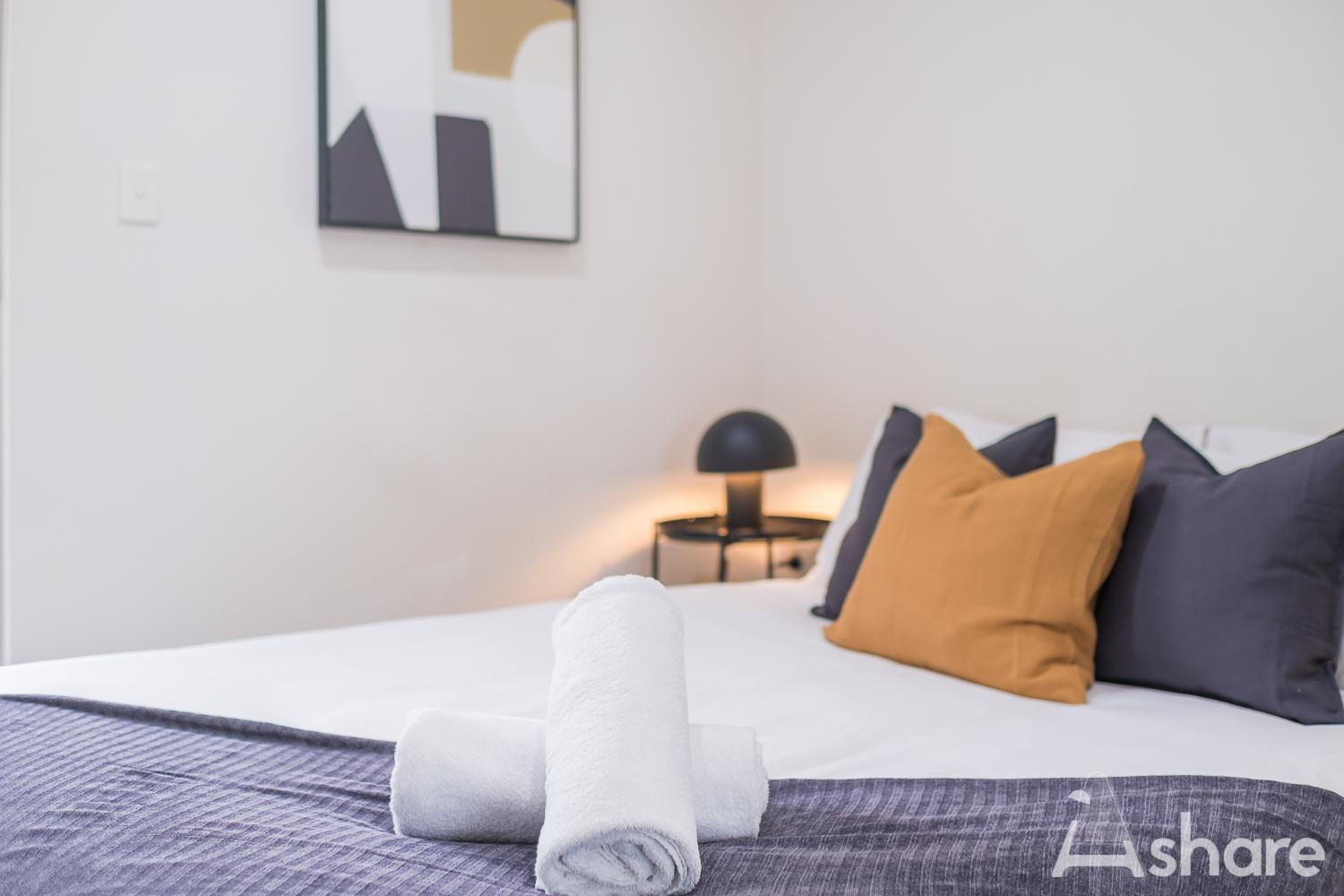 Alexandria Skyline Penthouse 3 And A Half Km Cbd Apartment Sydney